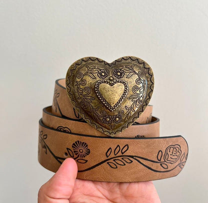 Brown Floral Heart Western Style Belt